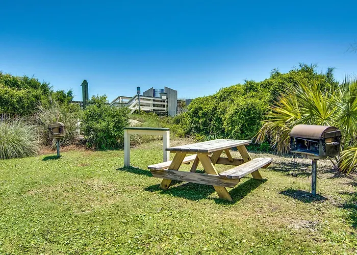 Sea Cabin 228-B