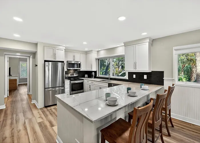 Sg8A: 8A Seagrove Villa